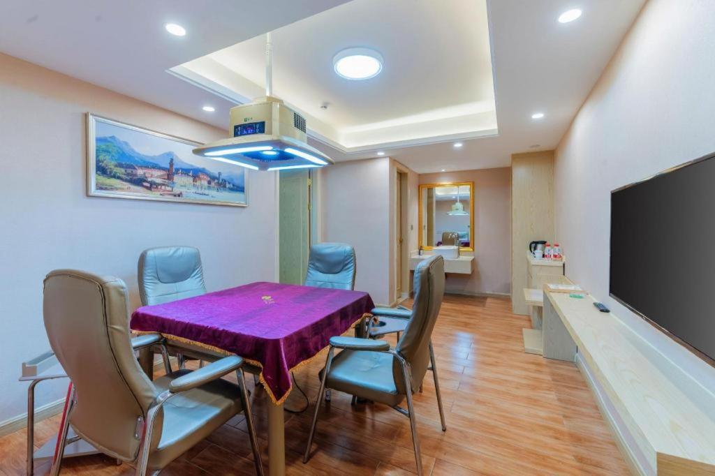 Vienna Hotel Guangdong Huizhou High-Speed North Railway Station Xiaojinkou Exteriör bild